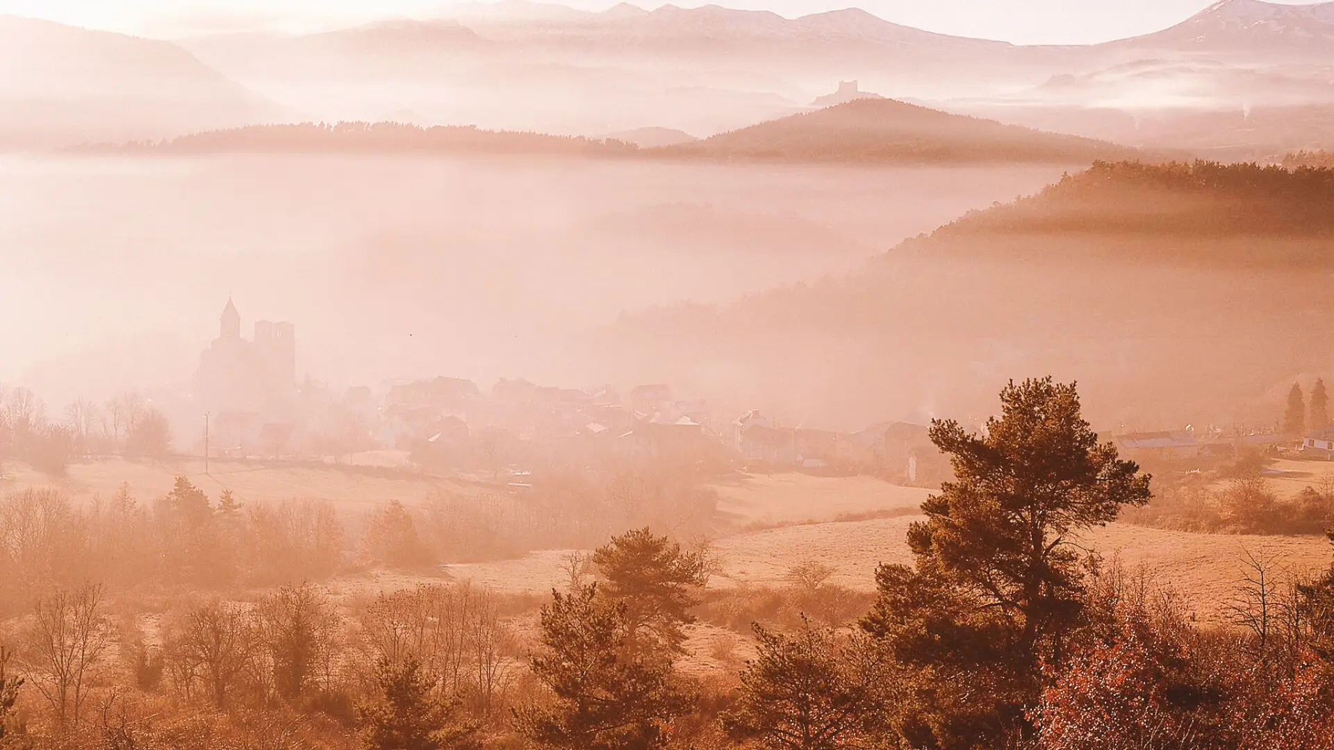 paysage Auvergne montagne proche d'issoire