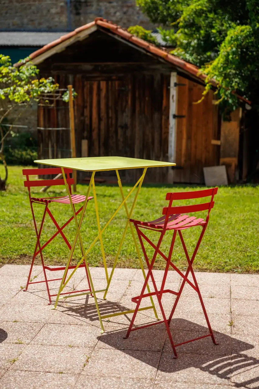 jardin chill au Pariou hôtel à Issoire